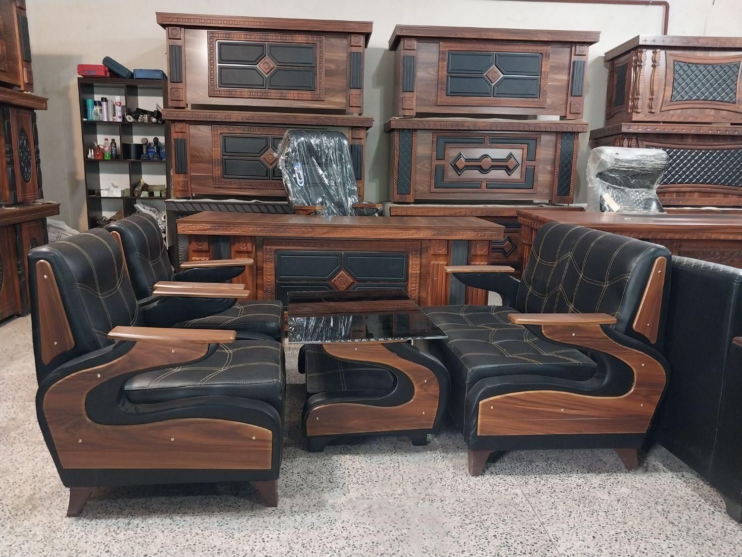 ست مبل اداری امپراطور|مبلمان اداری|لاهیجان, انقلاب|دیوار