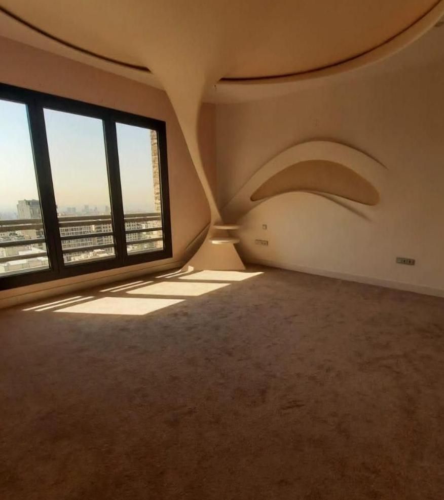 ۴۷۰متر ۵خوابه*سوئیت مجزا*پلان تفکیکی