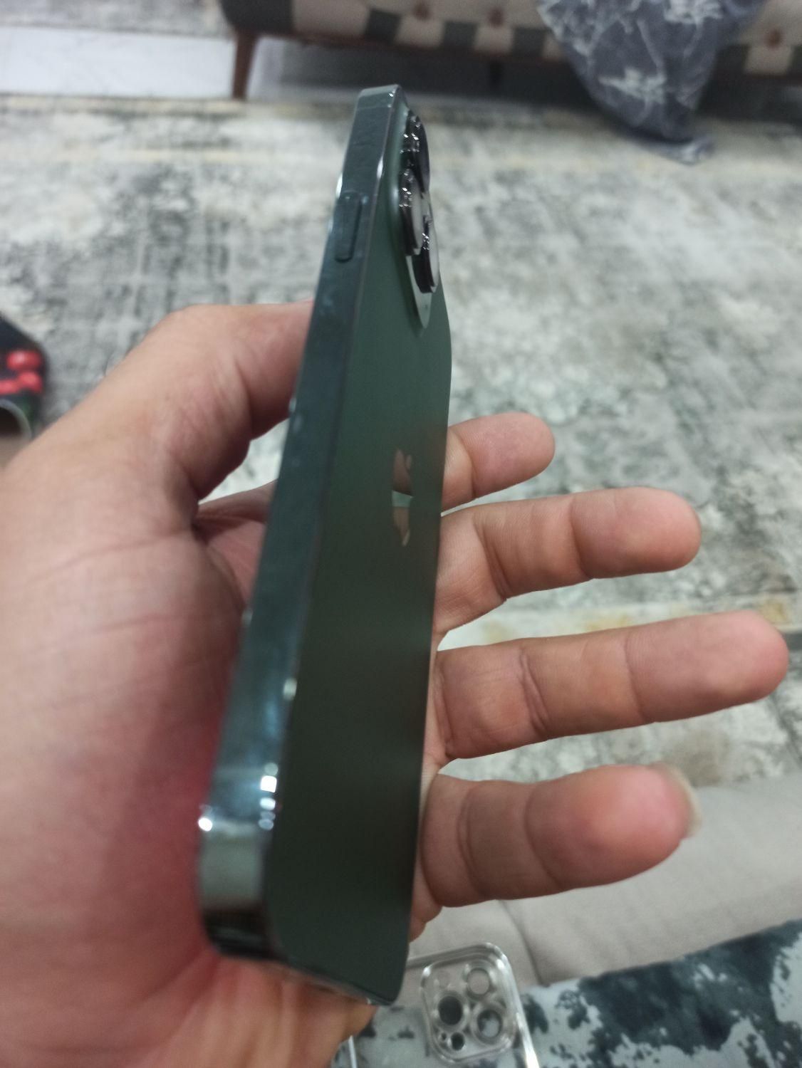 اپل iPhone 13 Pro Max با حافظهٔ ۲۵۶ گیگابایت|موبایل|رشت, دیانتی|دیوار