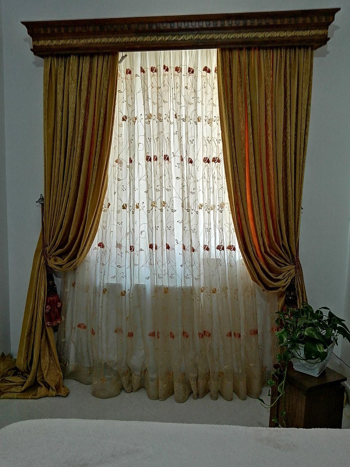 دوعدد پرده اتاق خواب|پرده، رانر، رومیزی|رشت, سیا اسطلخ|دیوار