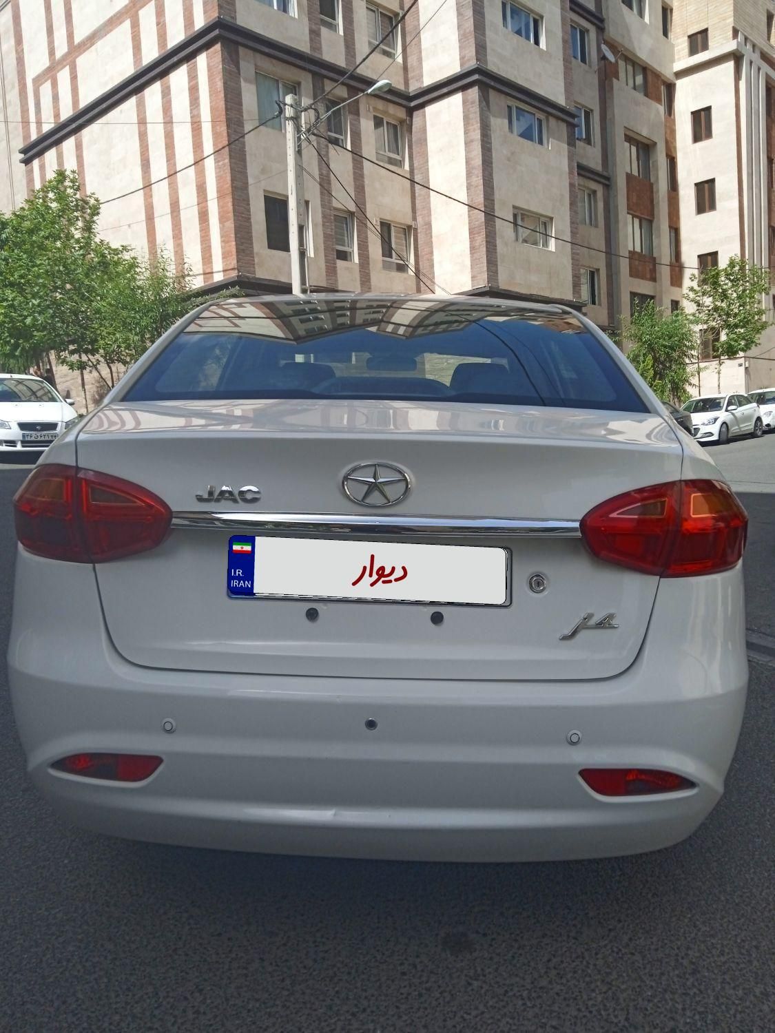 جک J4، مدل ۱۳۹۹بیرنگ.درحدصفر|خودرو سواری و وانت|تهران, سعادت‌آباد|دیوار