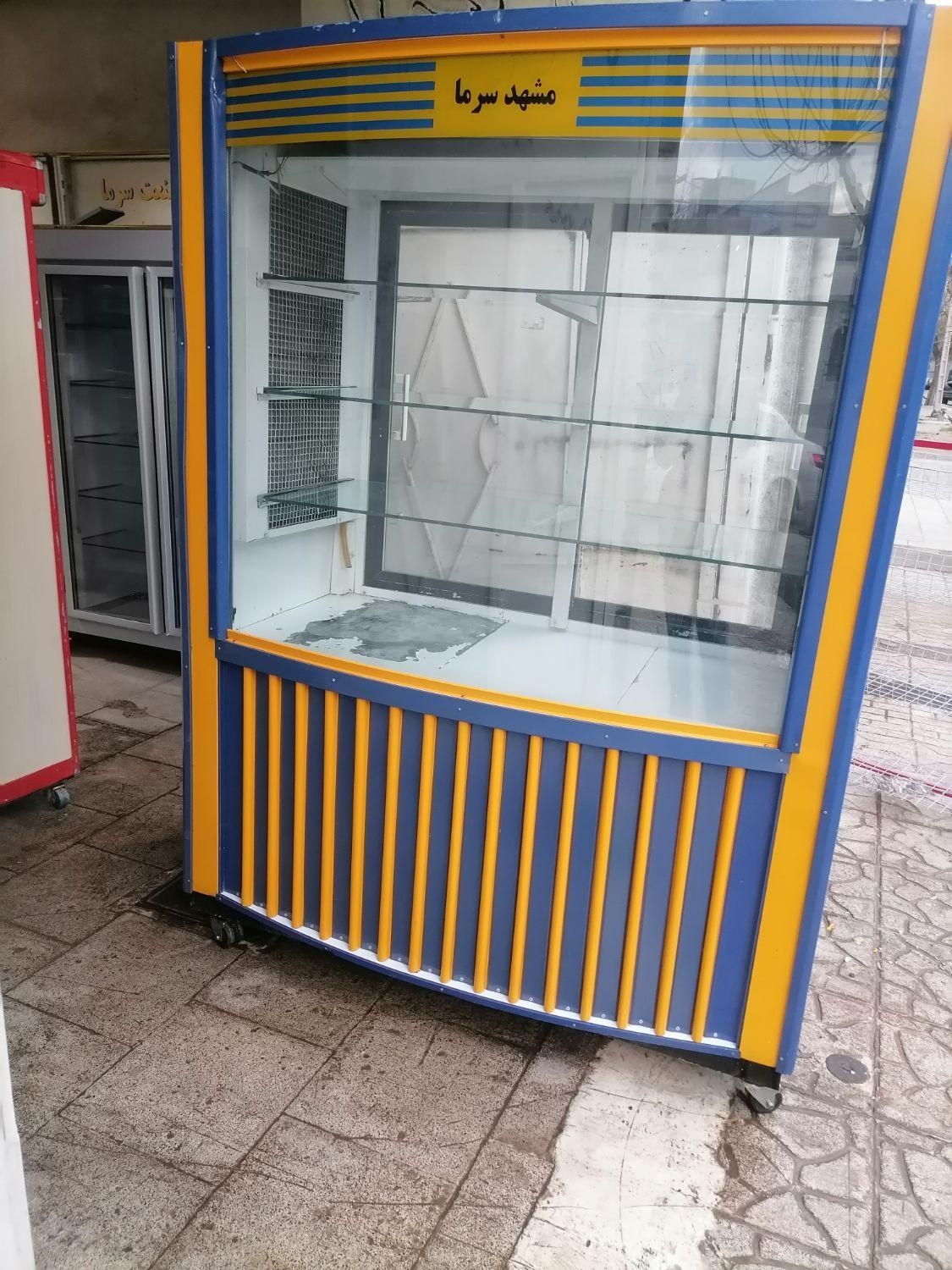 خریداریخچال (خرید و فروش) یخچال مغازه ویترینی|فروشگاه و مغازه|مشهد, آزادشهر|دیوار