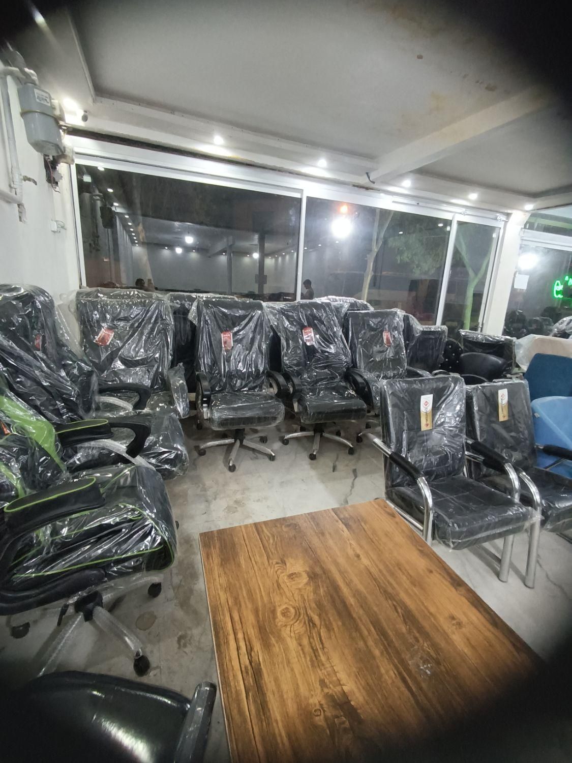 صندلی ریاست اداری|دفتر کار|مشهد, شهید مطهری|دیوار