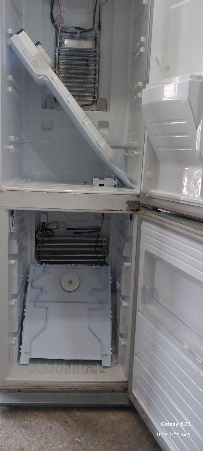 نمایندگی تعمیرات انواع یخچال و فریزر|خدمات پیشه و مهارت|شیروان (خراسان), |دیوار