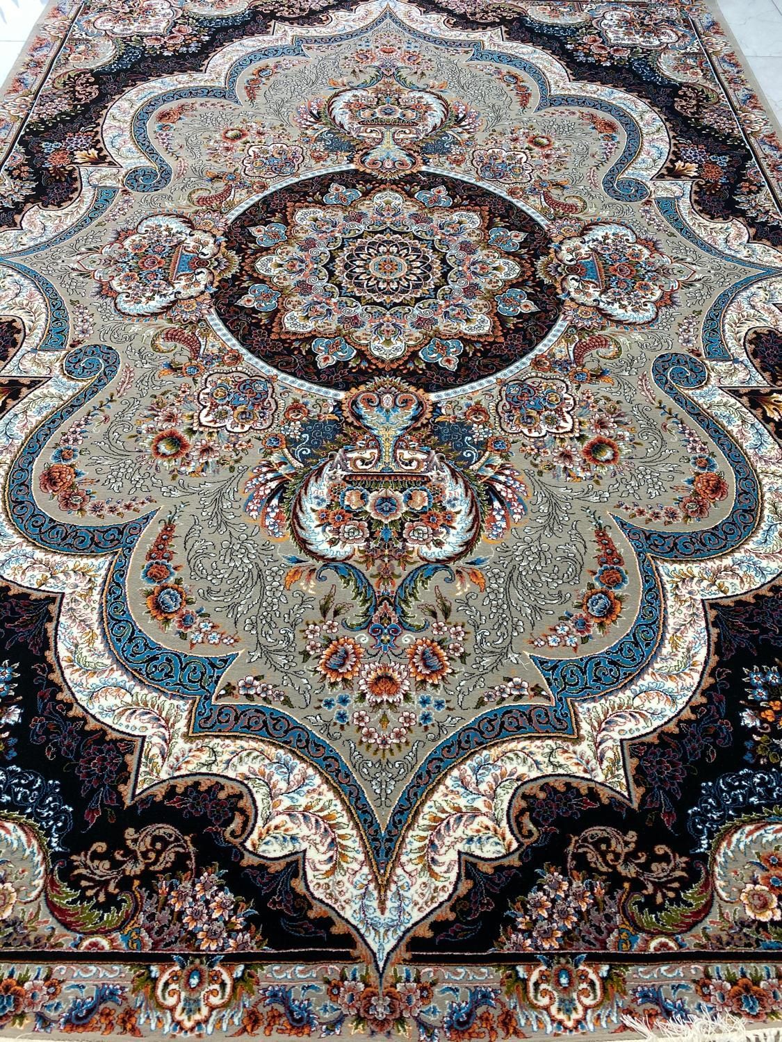 فرش شهیاد ۷۰۰ شانه|فرش|کرج, اصفهانی‌ها|دیوار