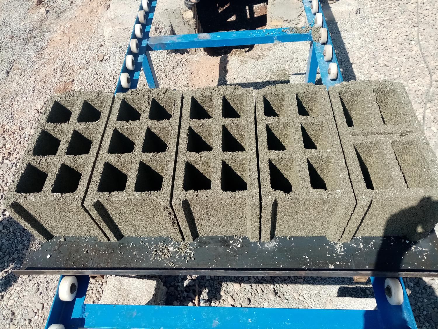 دستگاه بلوک زنی اتومات ثابت|ماشینآلات صنعتی|تهران, آذربایجان|دیوار