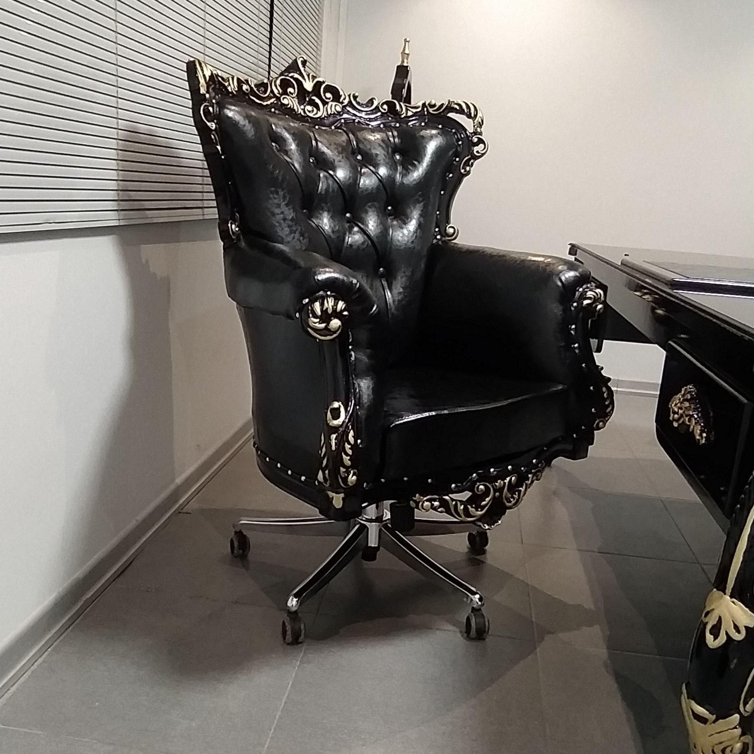 مبلمان اداری مبل کلاسیک میز مدیریت|دفتر کار|تهران, شهرک ولیعصر جنوبی|دیوار