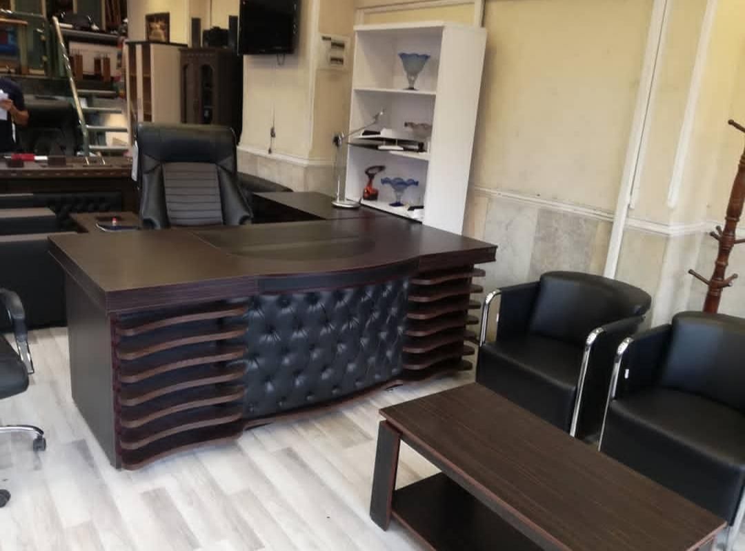 / نیم ست مبلمان ۴ نفره شرکتی نیلپر دفترکار چستر/|دفتر کار|بوشهر, |دیوار