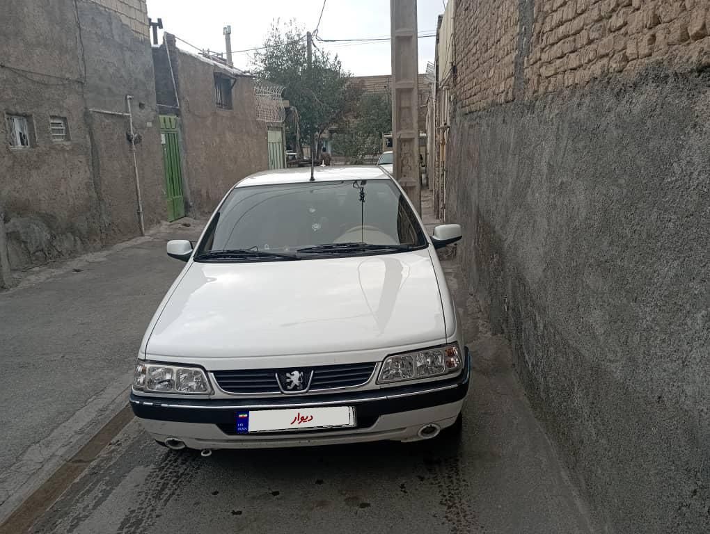 پژو 405 SLX موتورTU5، مدل ۱۳۹۶|خودرو سواری و وانت|اصفهان, آزادگان|دیوار
