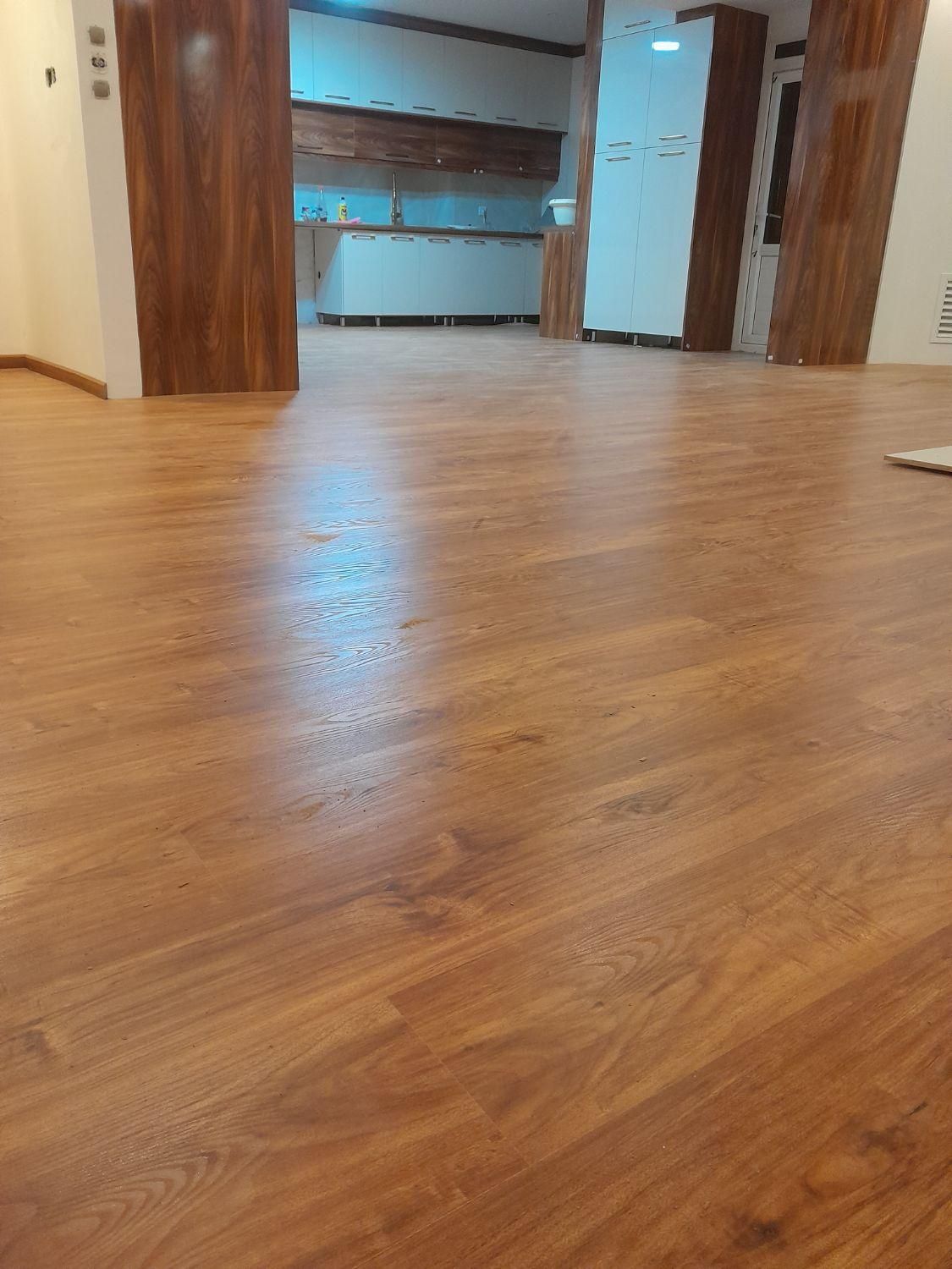 فروش ونصب پارکت کف پوش قرنیزکفپوش ماربل دیوارپوش|خدمات پیشه و مهارت|مشهد, رضاشهر|دیوار