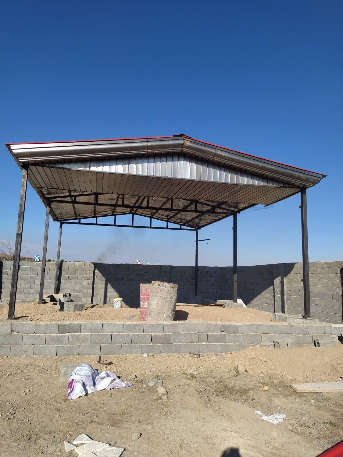 جوشکاری سیارشیروانی وپوشش انواع سوله،خرپاسازی|خدمات پیشه و مهارت|پرند, فاز ۱|دیوار