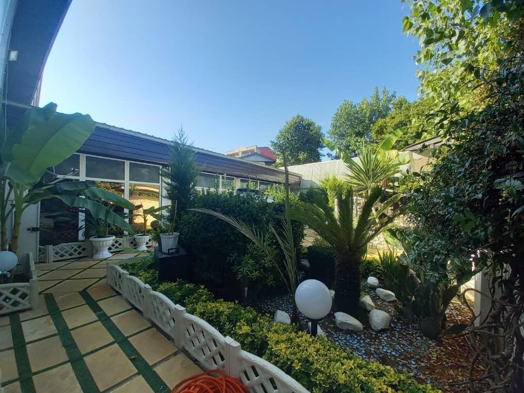 استخردار با جکوزی فرانسوی (نماد گیلان)|اجارهٔ کوتاه‌مدت ویلا و باغ|رشت, گلباغ نماز|دیوار