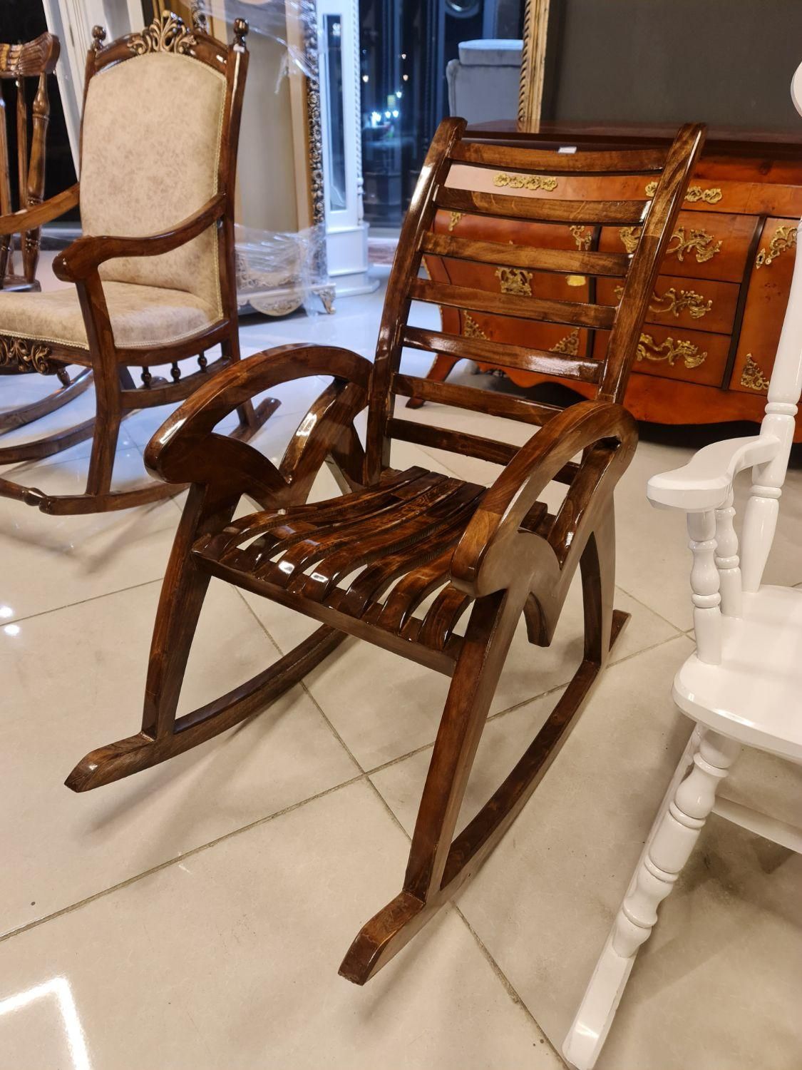 صندلی راک اطلس،صندلی مادربزرگ،مادر بزرگ.|صندلی و نیمکت|ارومیه, |دیوار