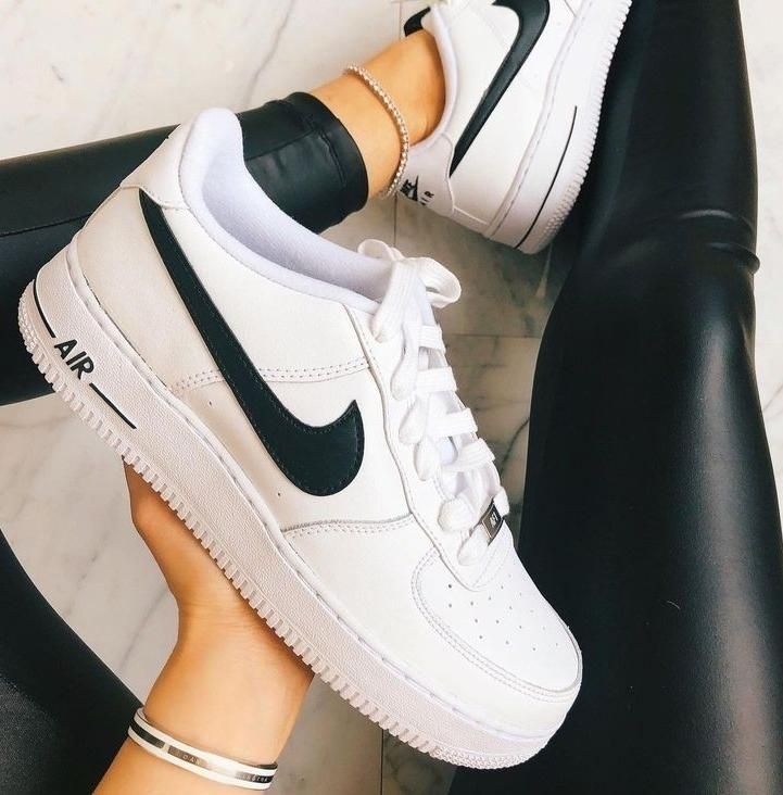 نایک ایرفورس 1 سفید تیک مشکی Nike Air Force 1|کیف، کفش، کمربند|تهران, پیروزی|دیوار