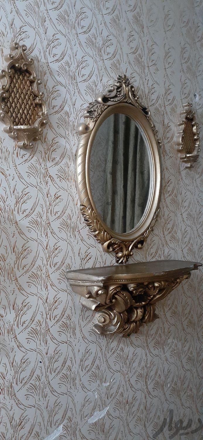 اینه و کنسول دیواری طلایی به همراه دو شمعدان|آینه|اهواز, پردیس|دیوار