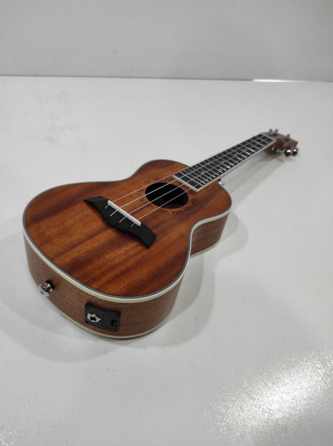 یوکوللی Ukulele Mosen muc800 پیکاپدار|گیتار، بیس، امپلیفایر|تهران, نارمک|دیوار