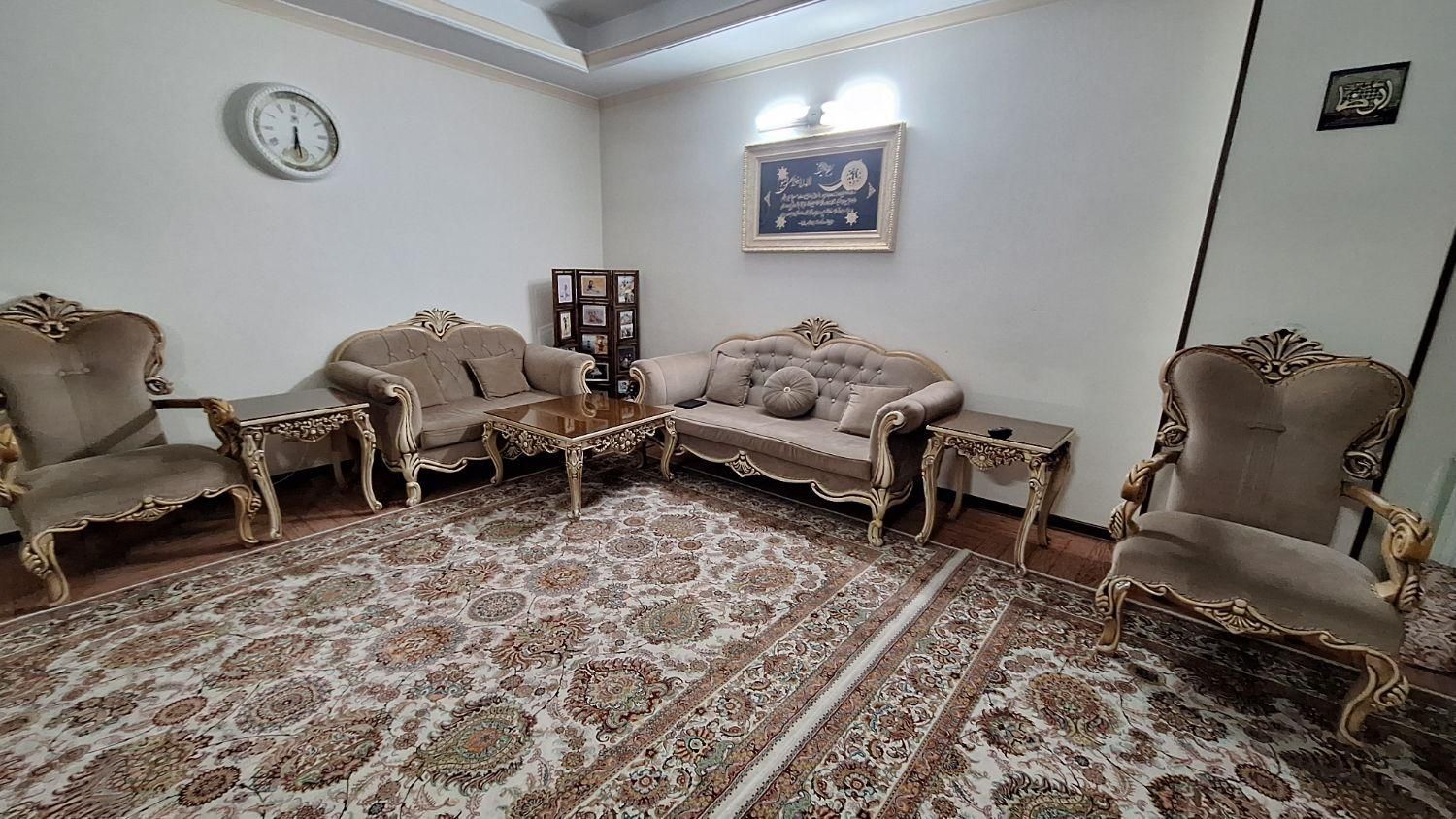 مبل هفت نفره کلاسیک|مبلمان خانگی و میز عسلی|تهران, شادآباد|دیوار