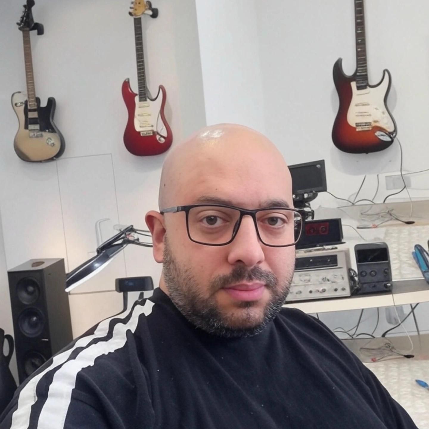 تعمیرات تخصصی تلویزیون (LED-LCD-PLASMA)|خدمات پیشه و مهارت|ایزدشهر, |دیوار