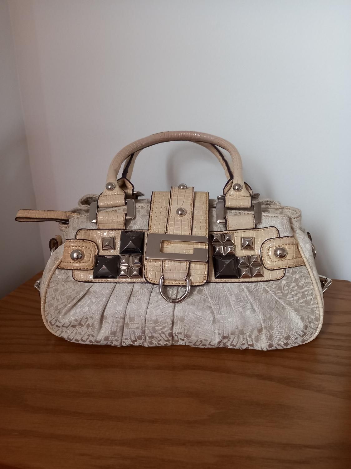 کیف برند Guess|کیف، کفش، کمربند|تهران, کوی فردوس|دیوار
