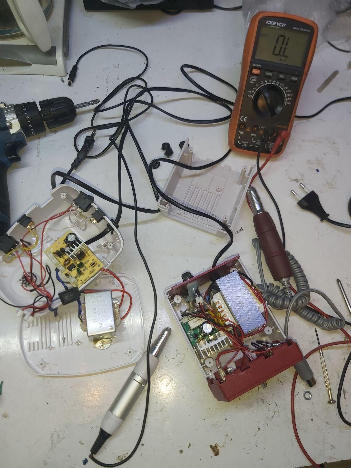 تعمیرتخصصی کاشت ناخن سوهان برقی و دستگاه بخور|خدمات آرایشگری و زیبایی|مشهد, شیرودی|دیوار