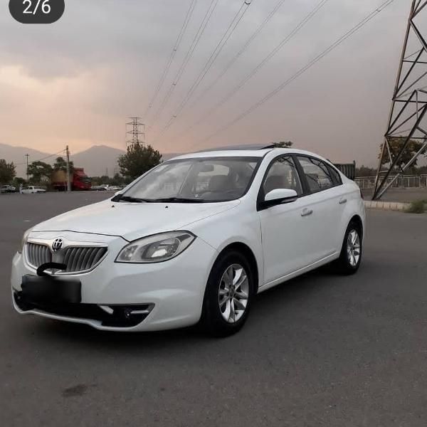 برلیانس H330 اتوماتیک 1500cc، مدل ۱۳۹۴|خودرو سواری و وانت|اراک, |دیوار