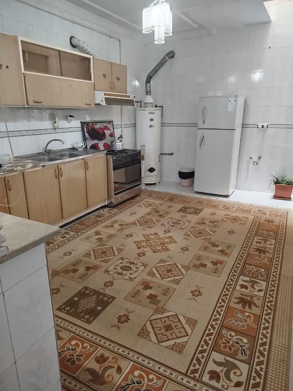 سوئیت تمیز با امکانات رفاهی نزدیک به مرکز شهر|اجارهٔ کوتاه‌مدت آپارتمان و سوئیت|یزد, |دیوار