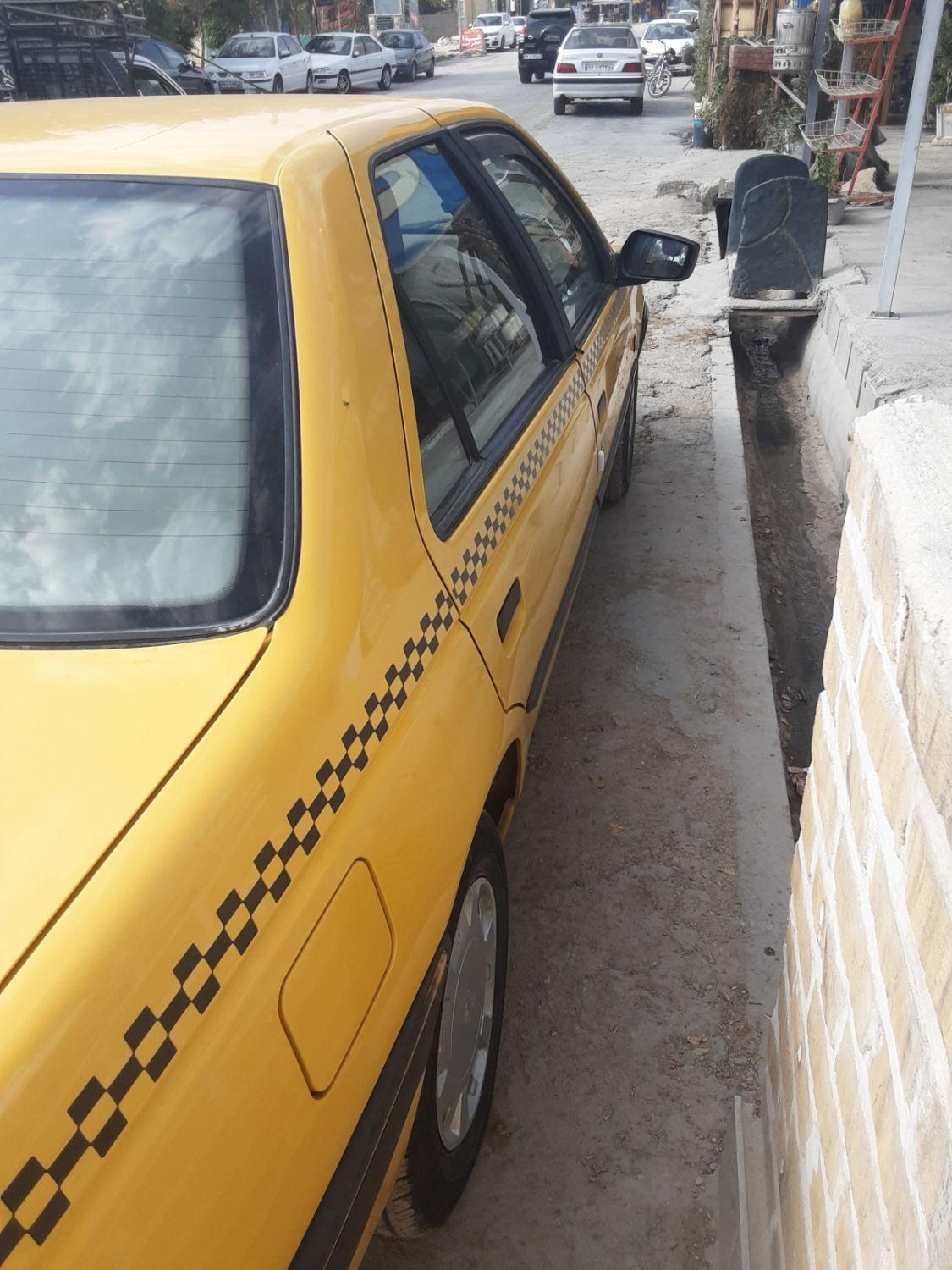 پژو 405 GLX - دوگانه سوز CNG، مدل ۱۳۹۵|خودرو سواری و وانت|شیراز, شهرک سراج|دیوار