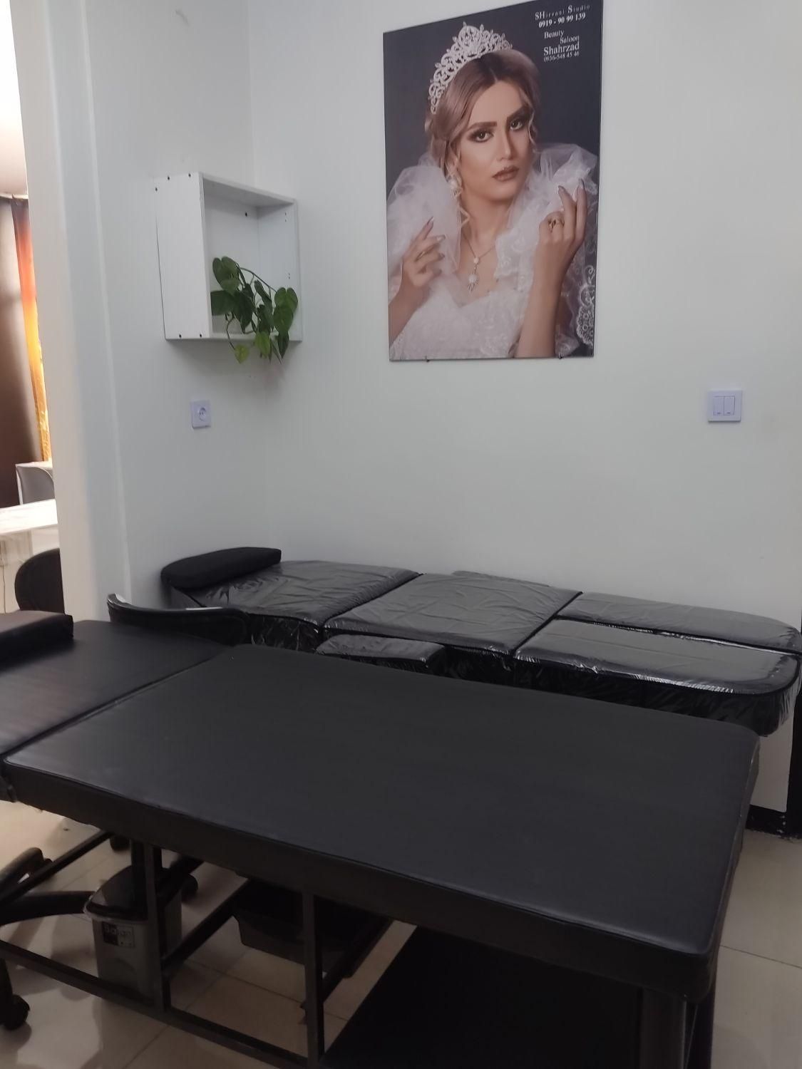 اجاره اتاق،میز ناخن ،تخت مژه ،صندلی درسالن زیبایی|اجارهٔ دفتر کار، اتاق اداری، مطب|فردیس, نسترن غربی|دیوار