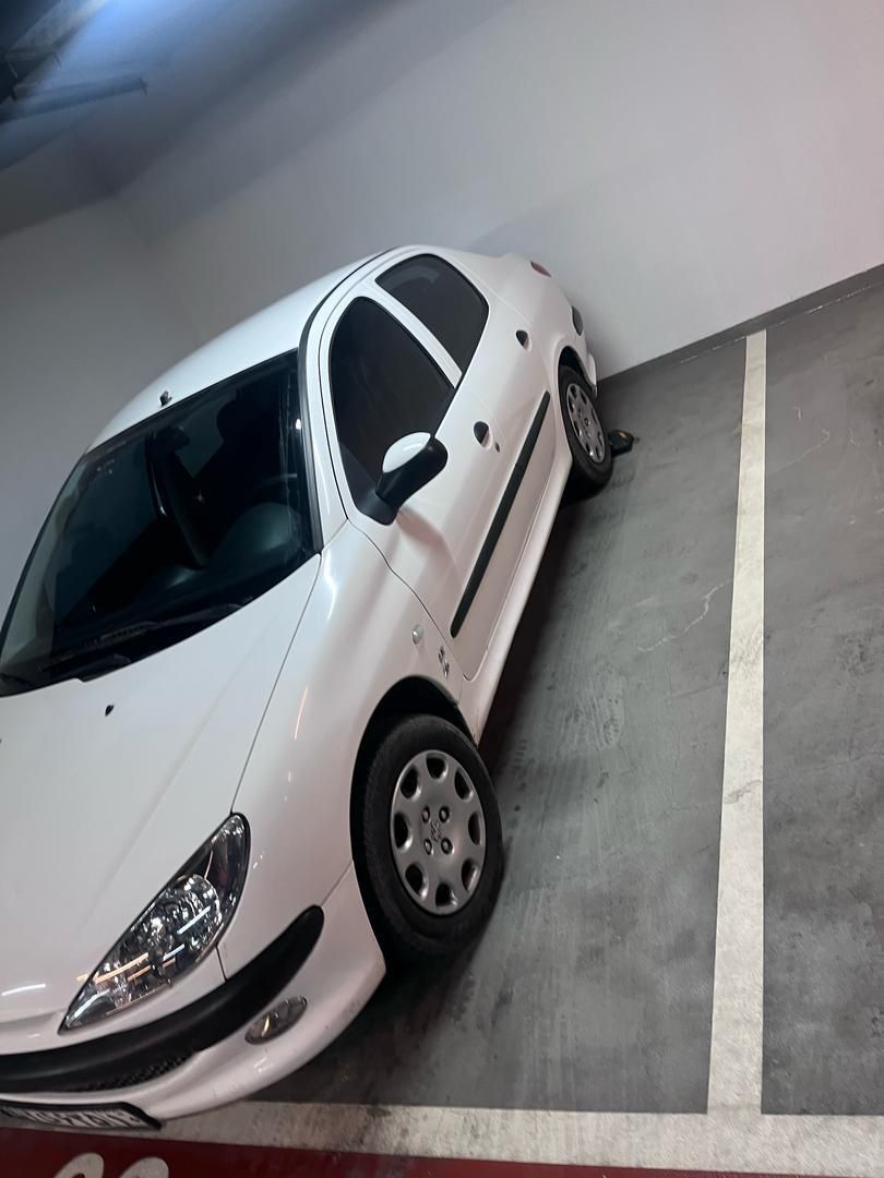 پژو 206 SD V8، مدل ۱۳۹۷|خودرو سواری و وانت|تهران, شهرک نفت (منطقه ۱)|دیوار