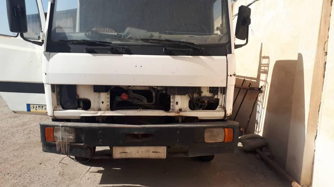 فروش سپر جلو بنز ،خاور بنز ۶۱۲ - ۸۱۴|قطعات یدکی و لوازم جانبی|اسلام‌شهر, شاطره|دیوار