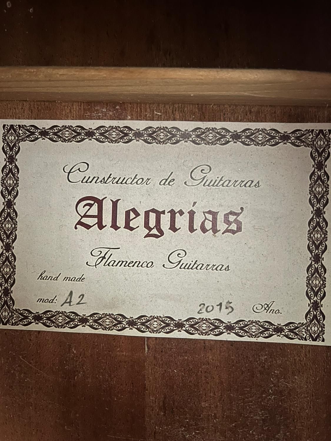 گیتار Algerias دست ساز محصول سال 2015|گیتار، بیس، امپلیفایر|تهران, جنت‌آباد مرکزی|دیوار