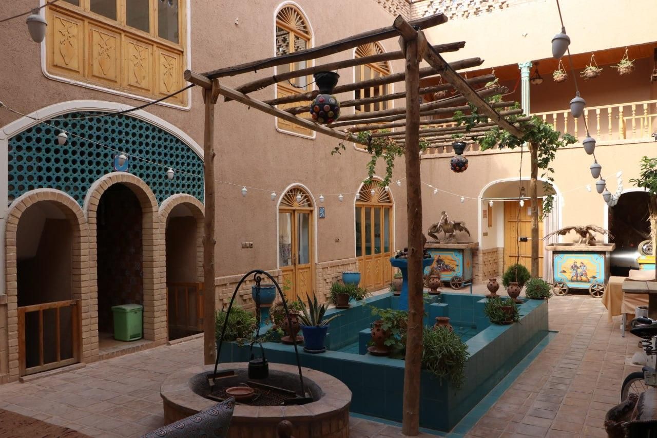 هتل اقامتگاه سنتی داخل بافت تاریخی سمنان باتوضیحات|اجارهٔ کوتاه‌مدت آپارتمان و سوئیت|سمنان, |دیوار