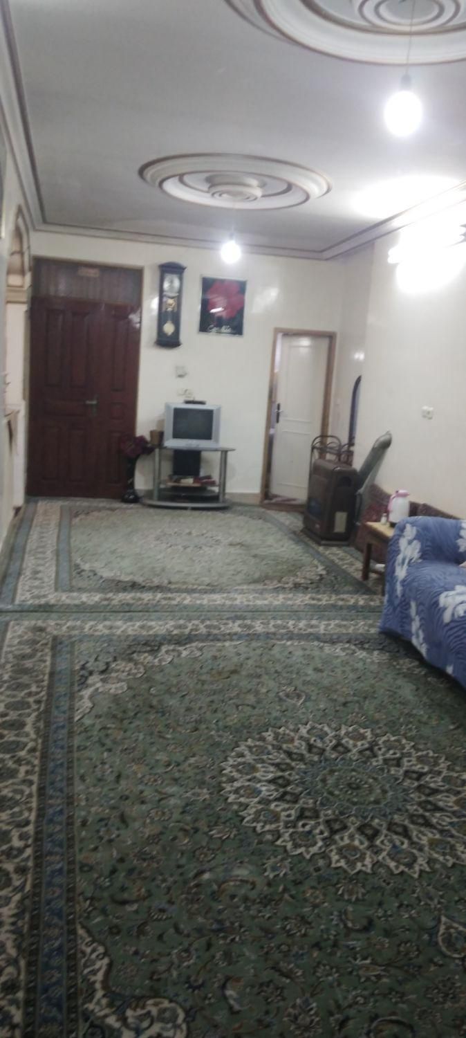 سوئیت دربست در طبقه همکف فقط،زائرا امام رضا|اجارهٔ کوتاه‌مدت آپارتمان و سوئیت|مشهد, کارگران|دیوار