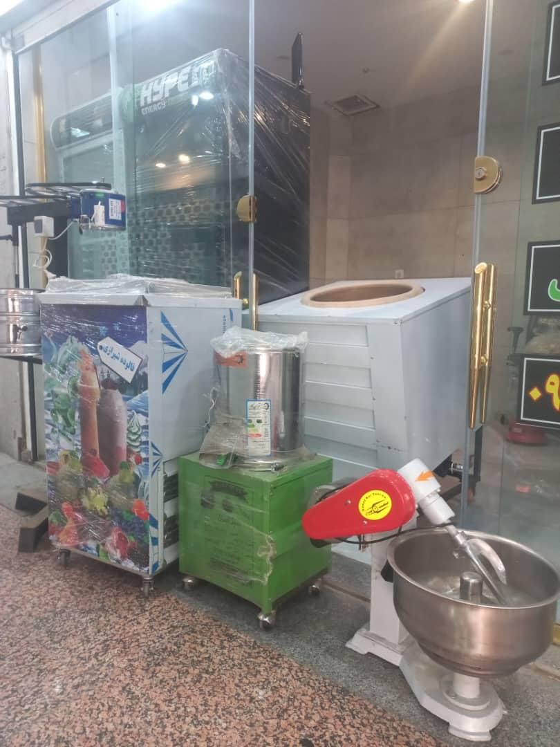 70مخزنی فالوده takدو قلو/میزmسلف/فرhسانندویچ|کافی‌شاپ و رستوران|بم, |دیوار