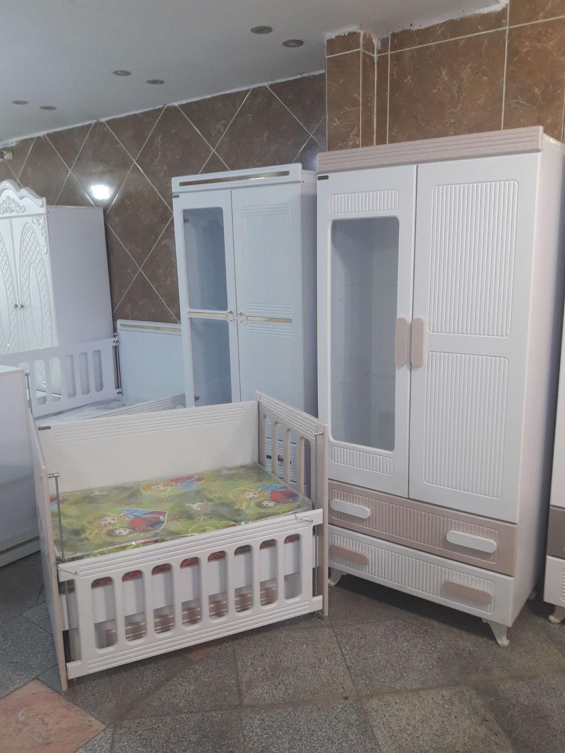 تخت کودک ونوجوان ممبران|تخت و سرویس خواب|رشت, استقامت ۱|دیوار