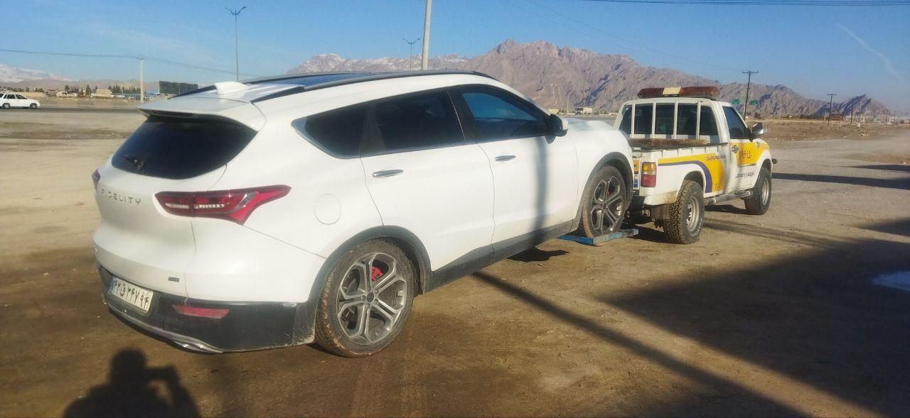 امداد خودرو.یدک کش وجرثقیل مهریز|خدمات حمل و نقل|یزد, |دیوار