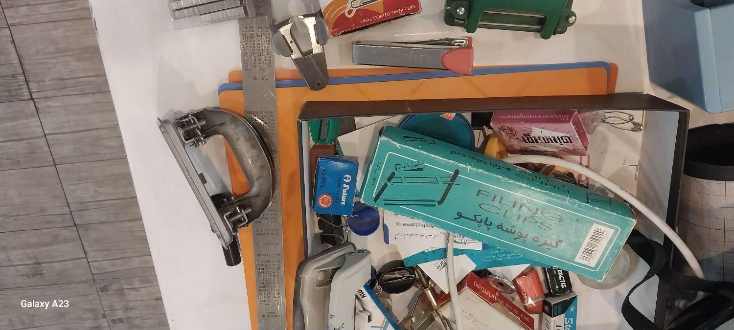 نوشت افزار های مختلف|لوازم التحریر|شیراز, تپه تلویزیون|دیوار