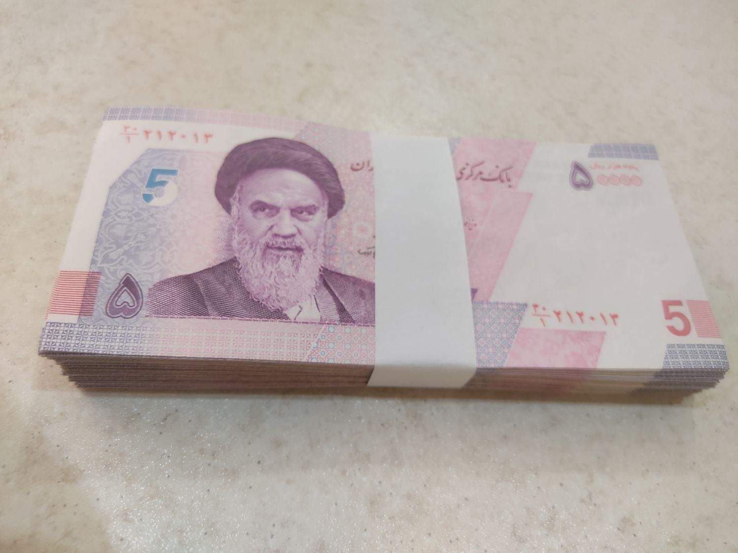 اسکناس نو ۵۰۰۰ تومانی طرح جدید|کلکسیون سکه، تمبر، اسکناس|تهران, نارمک|دیوار