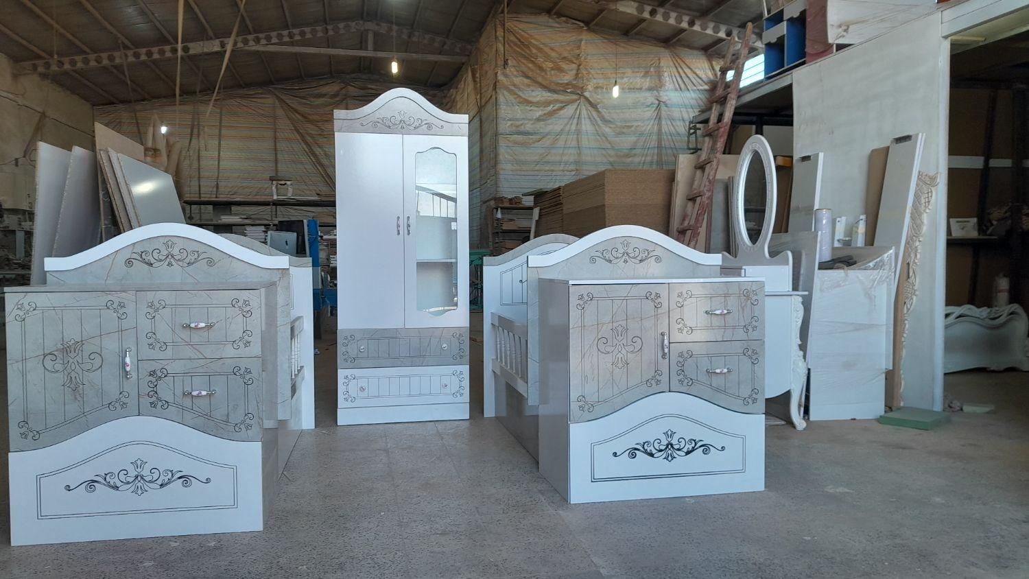 سیسمونی و تخت خواب نوجوان|تخت و سرویس خواب|اردبیل, |دیوار
