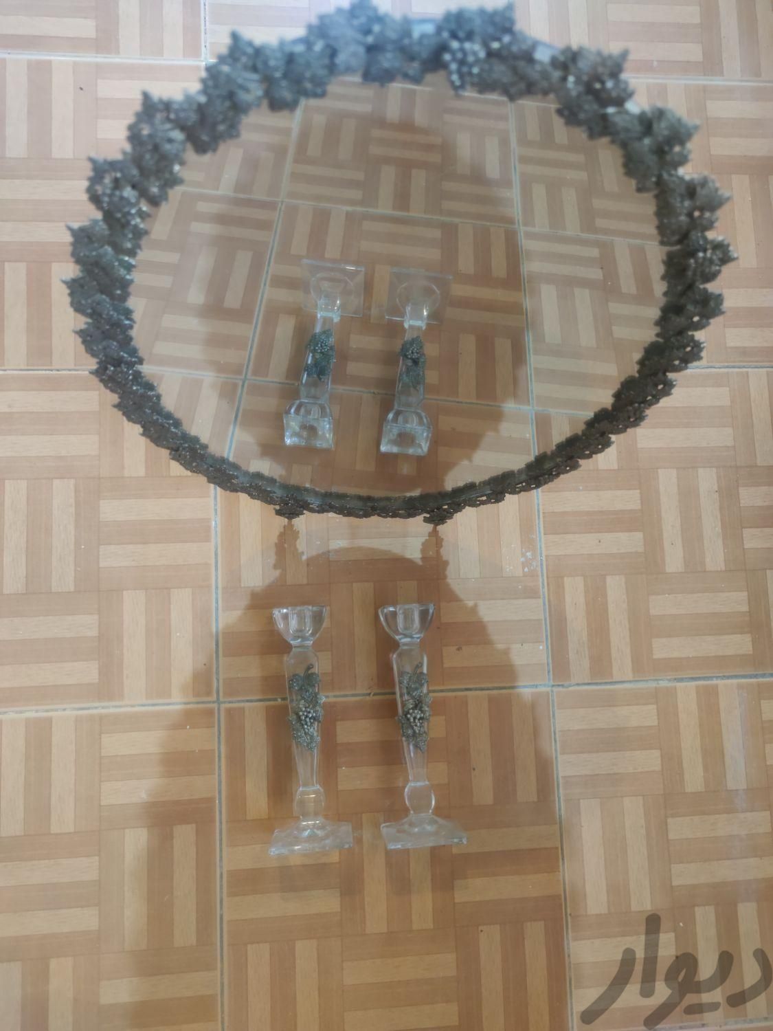 آیینه و شمعدان با روکش نقره|آینه|تهران, دربند|دیوار