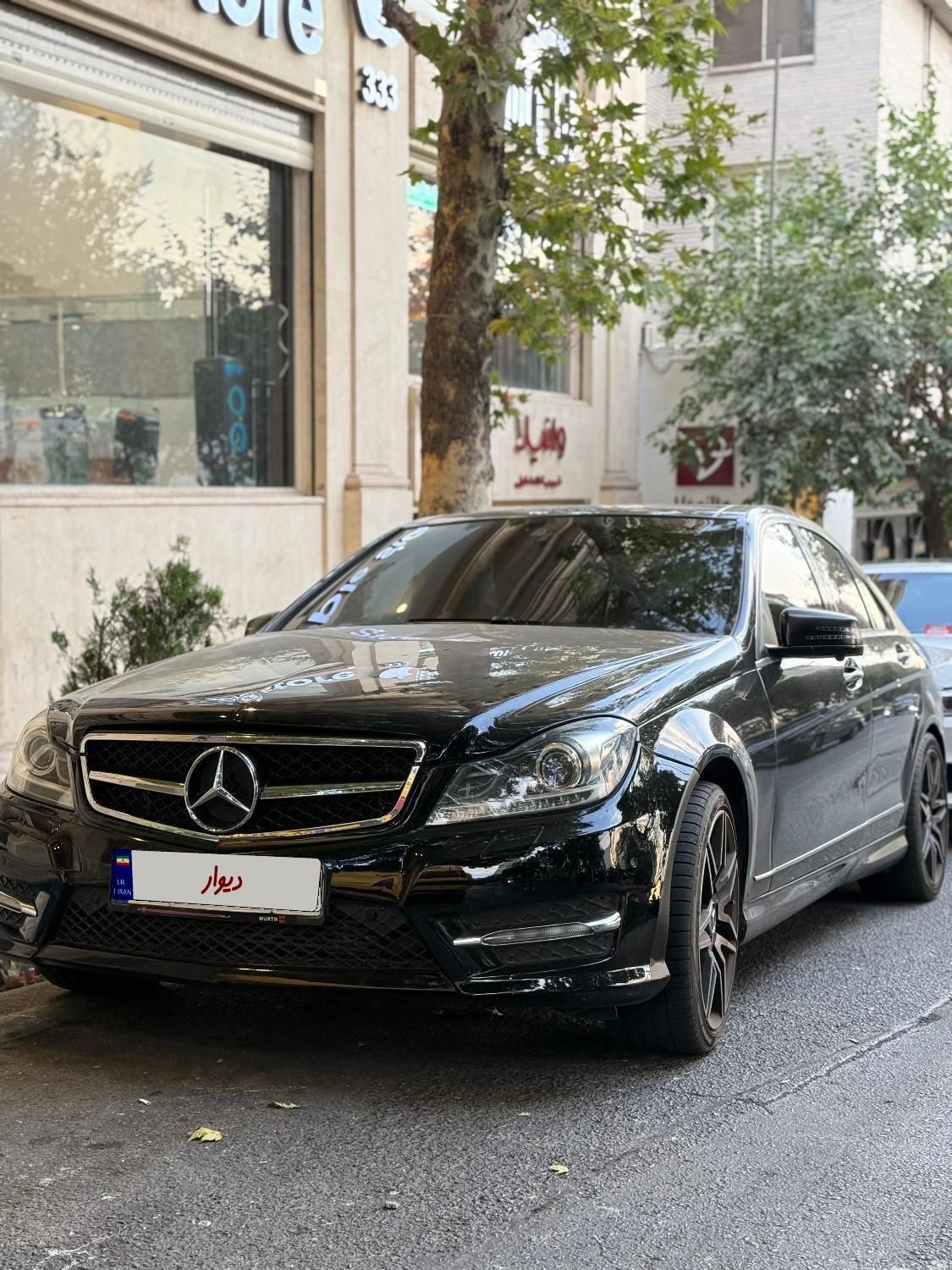 Benz C200 2014 Black|خودرو سواری و وانت|تهران, امانیه|دیوار