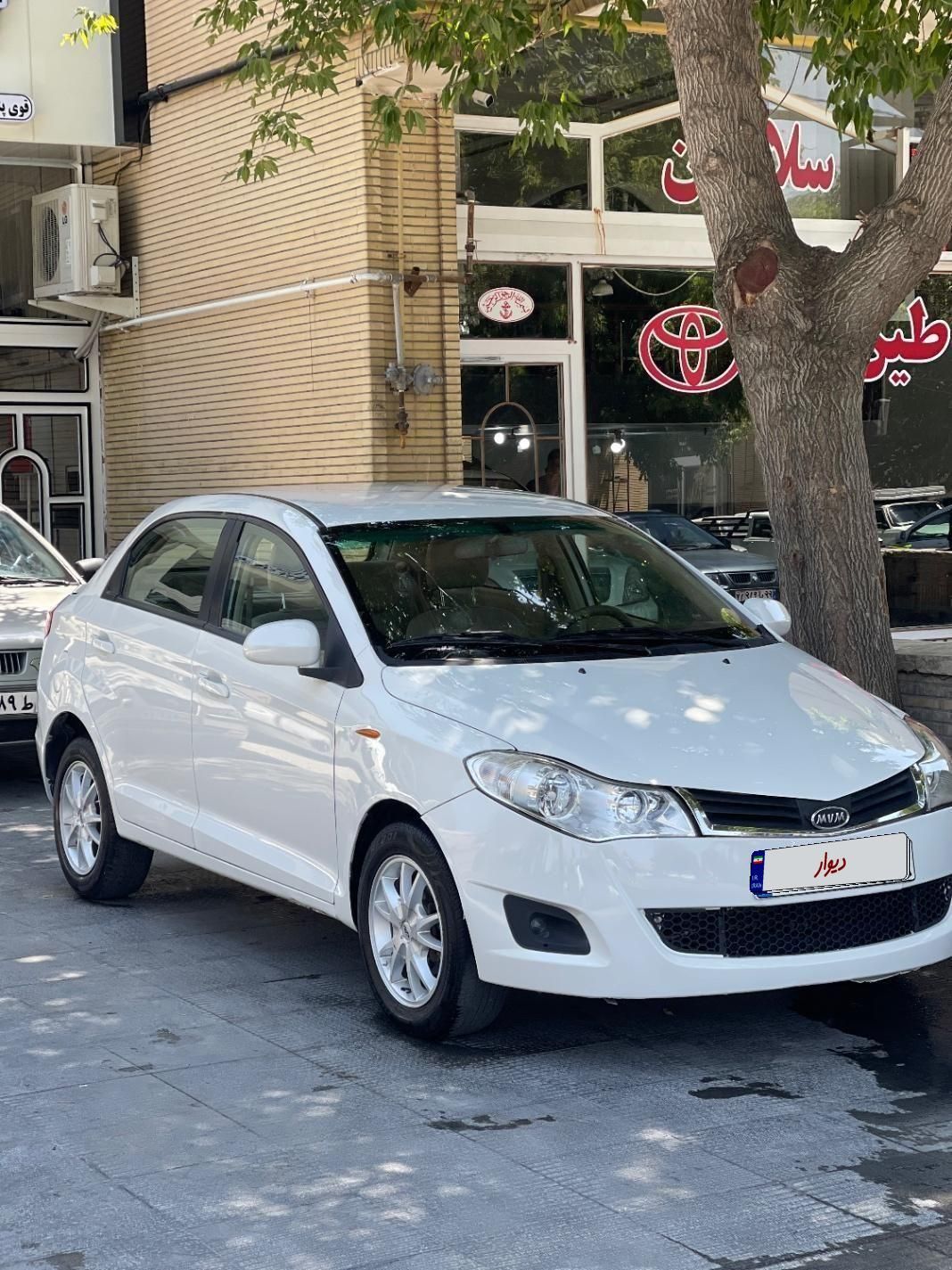 ام‌وی‌ام 315 صندوق‌دار ساده، مدل ۱۳۹۳ بی‌رنگ|خودرو سواری و وانت|ارومیه, |دیوار