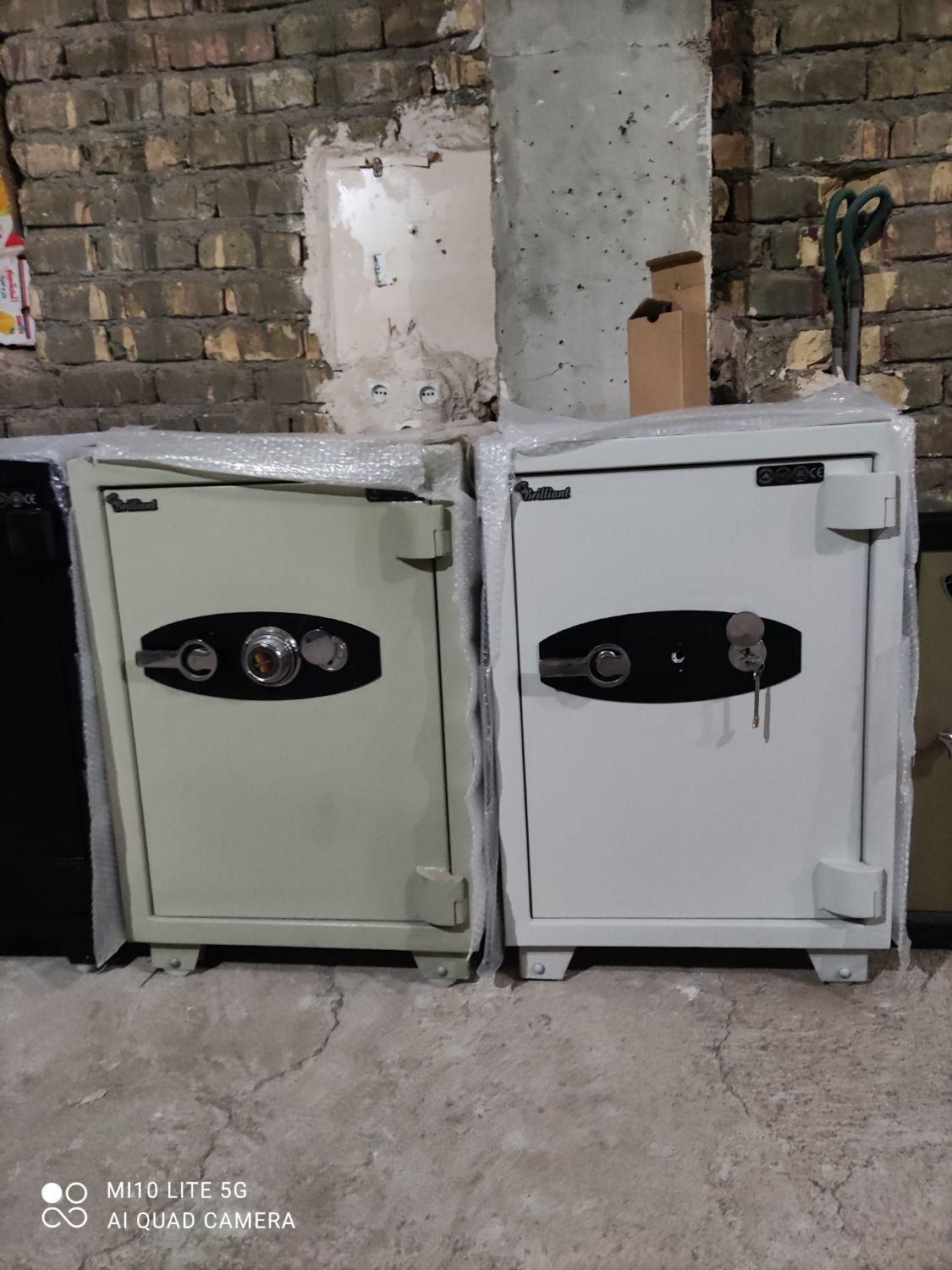 گاوصندوق مجهز به سیستم قفل کن خودکار|ابزارآلات|قم, نیروگاه|دیوار