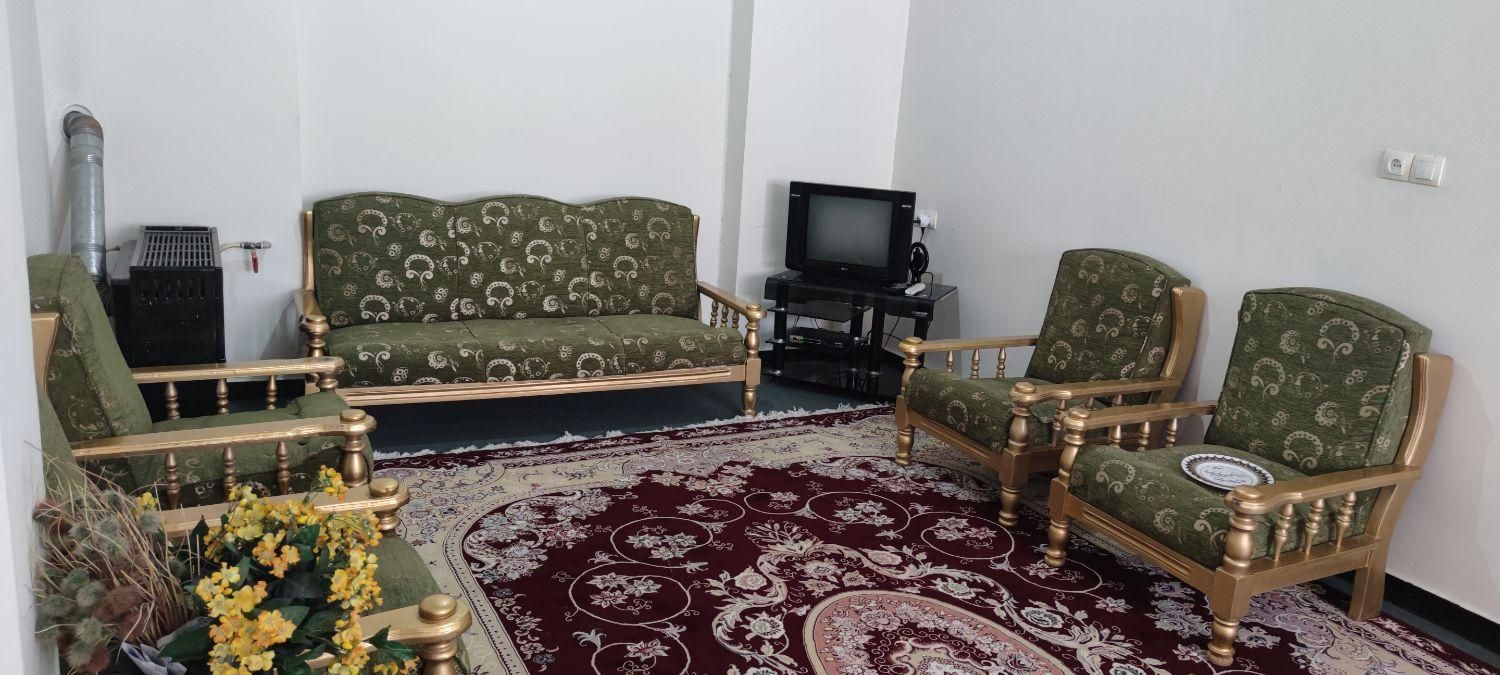 اجاره آپارتمان مبله روزانه و هفتگی|اجارهٔ کوتاه‌مدت آپارتمان و سوئیت|شیراز, شهرک بهار|دیوار