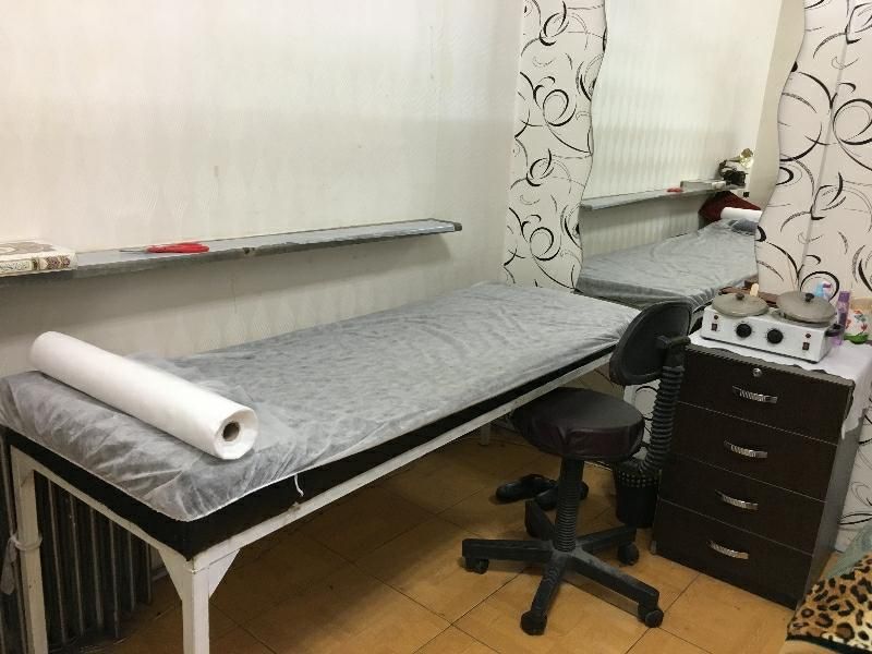 اپیلاسیون دائم،خالبرداری،لیفت ابرو،پارافین تراپی|خدمات آرایشگری و زیبایی|رشت, استقامت 2|دیوار