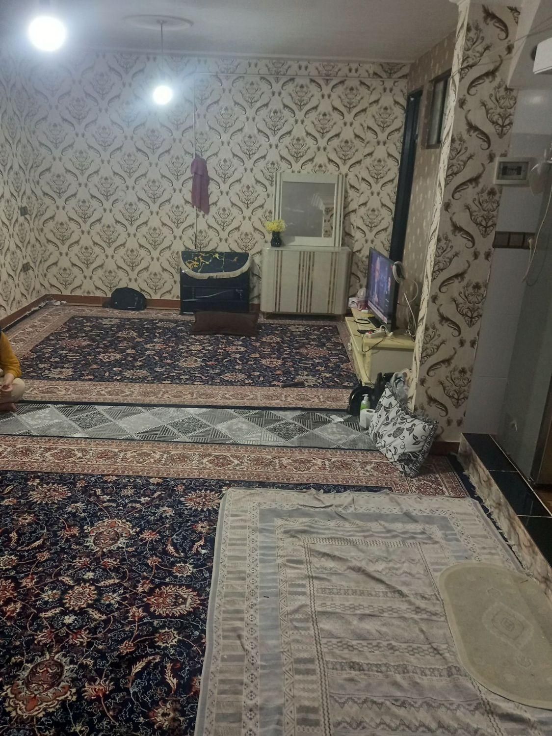 یه اپارتمان ۶۵متری در خیابان معلم نگارستان ۱۲|فروش آپارتمان|نورآباد, |دیوار