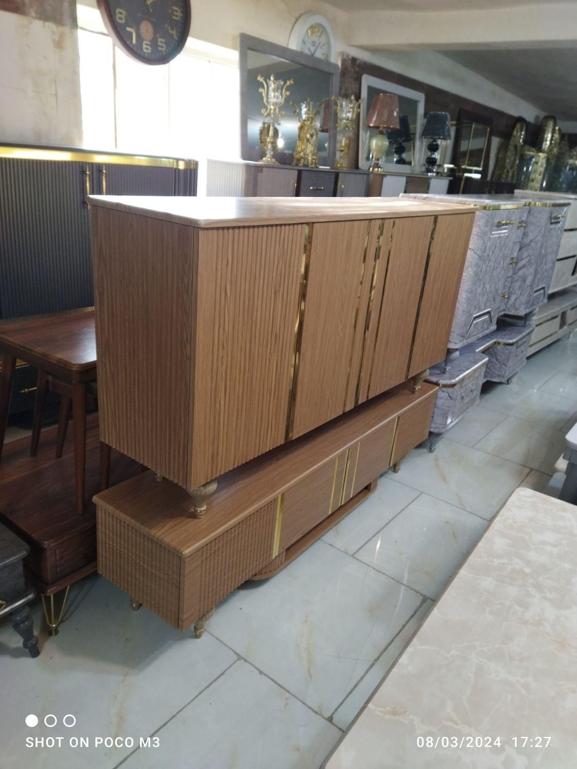 آینه کنسول سنگین شرکتی|بوفه، ویترین، کنسول|ارومیه, |دیوار