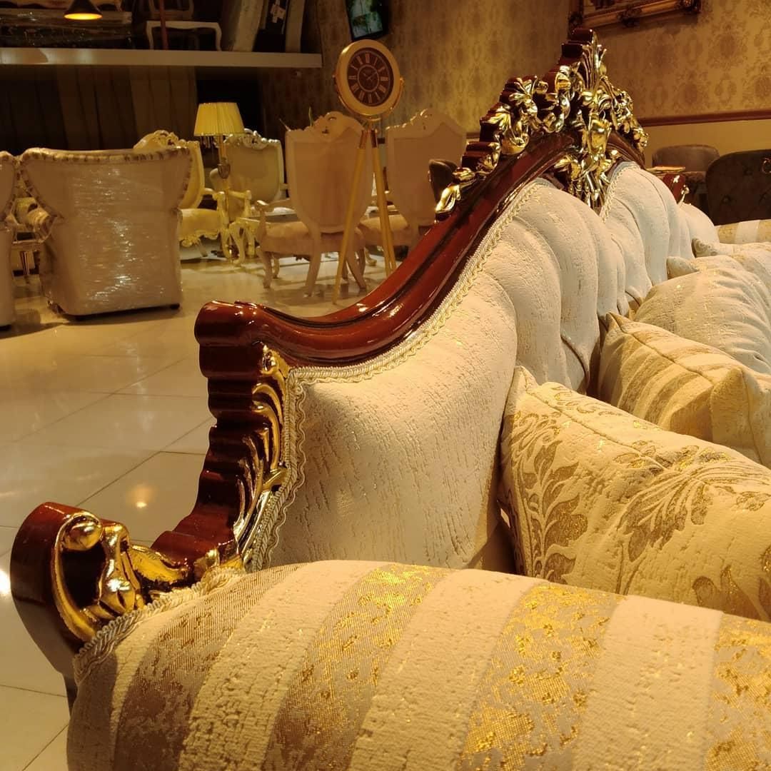 مبل،مبلمان کلاسیک،فندقی رنگ.|مبلمان خانگی و میز عسلی|شیراز, رکن‌آباد|دیوار