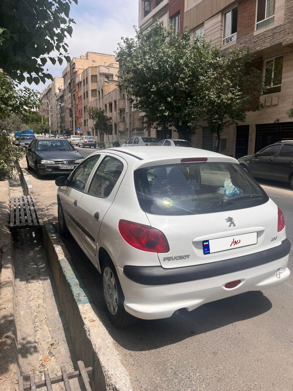 ۲۰۶ تیپ ۲ بیرنگ نو|خودرو سواری و وانت|تهران, آشتیانی|دیوار