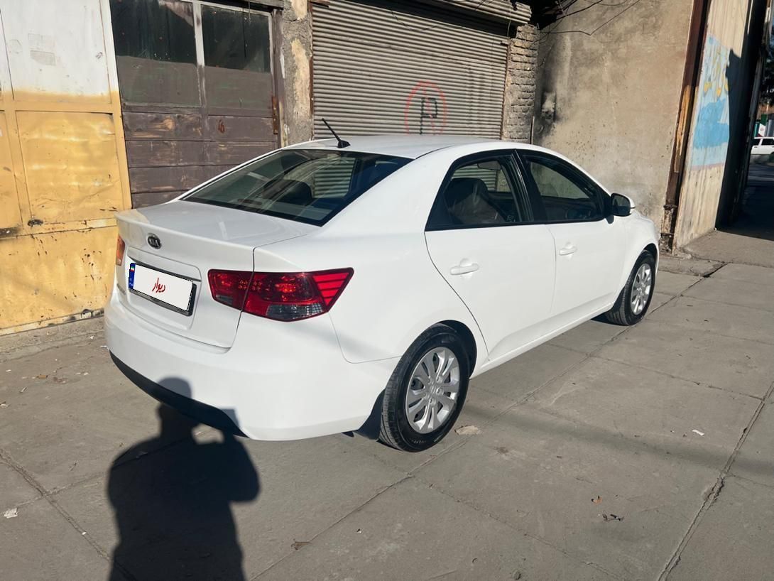 کیا سراتو مونتاژ دنده‌ای 1600cc، مدل ۱۳۹۴|خودرو سواری و وانت|کرمانشاه, |دیوار